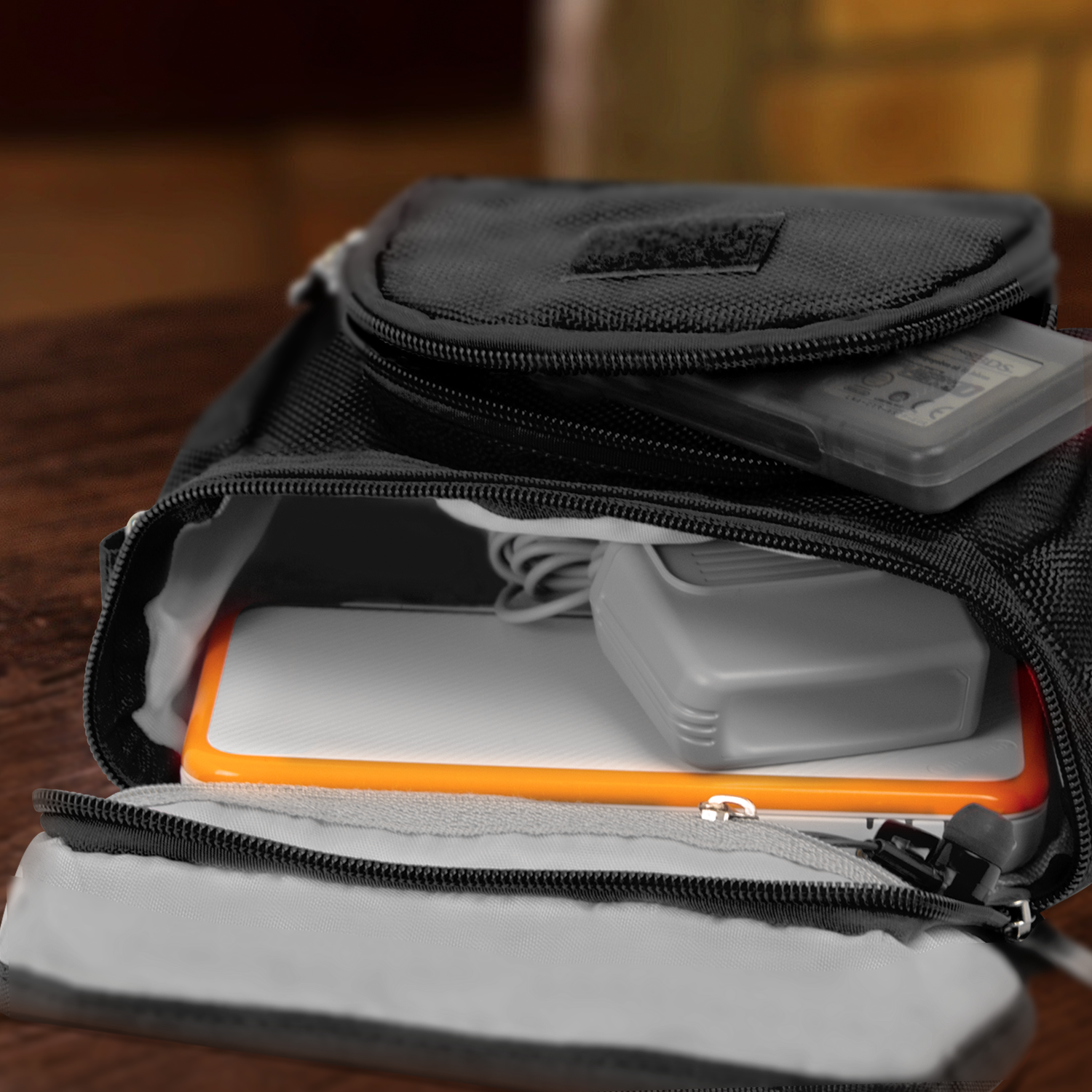 Multi-Use Travel Gadget Bag - Orzly